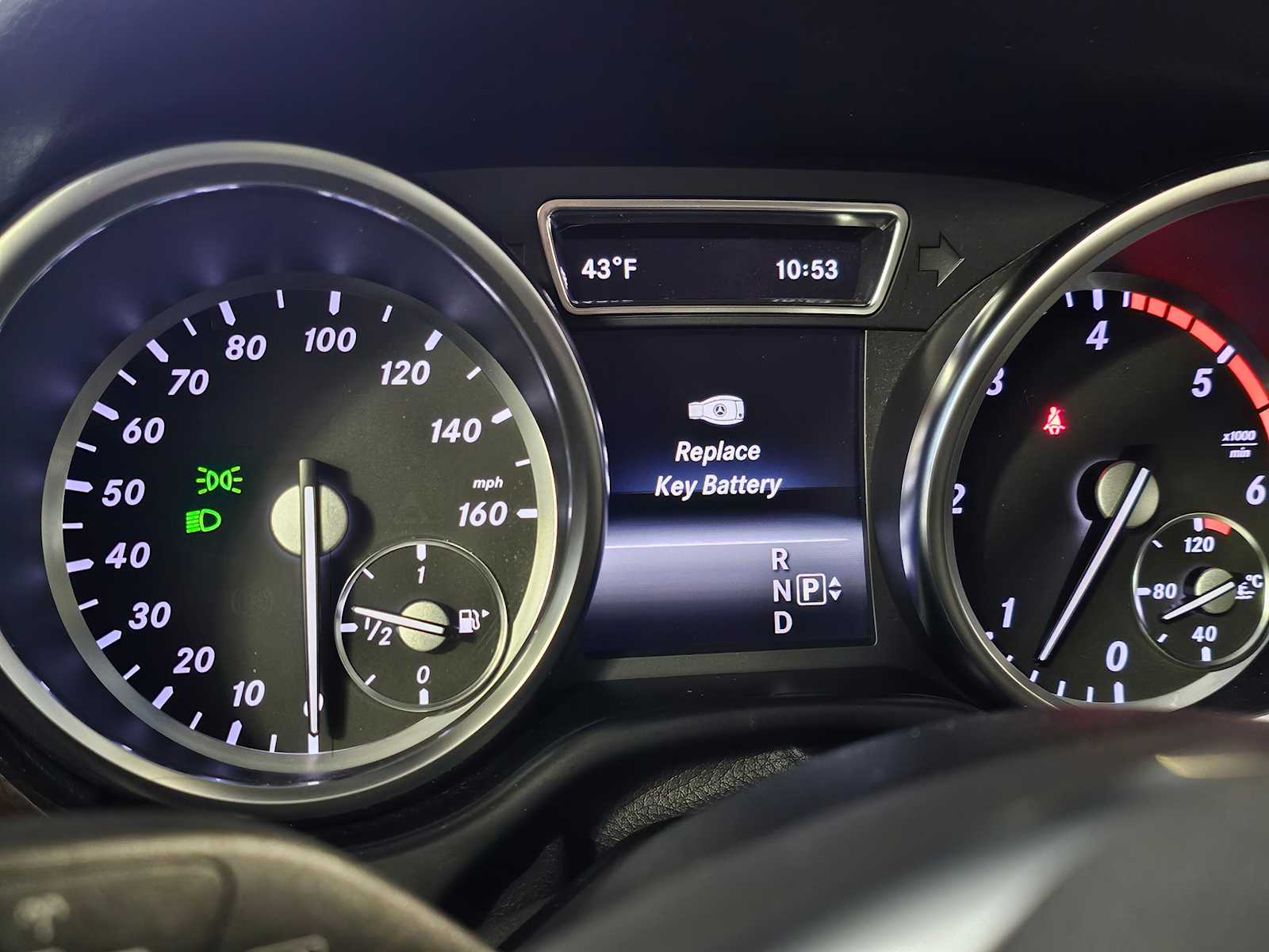 Thumbnail: 2014 Mercedes-Benz M-Class - 12