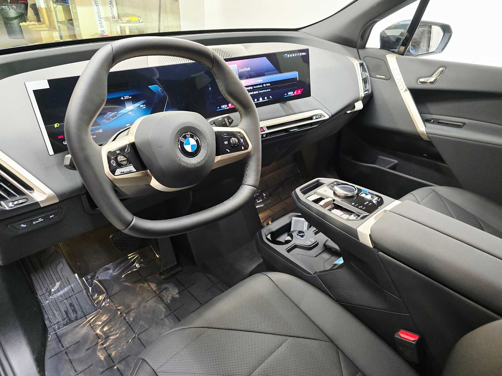 Thumbnail: 2026 BMW iX - 2