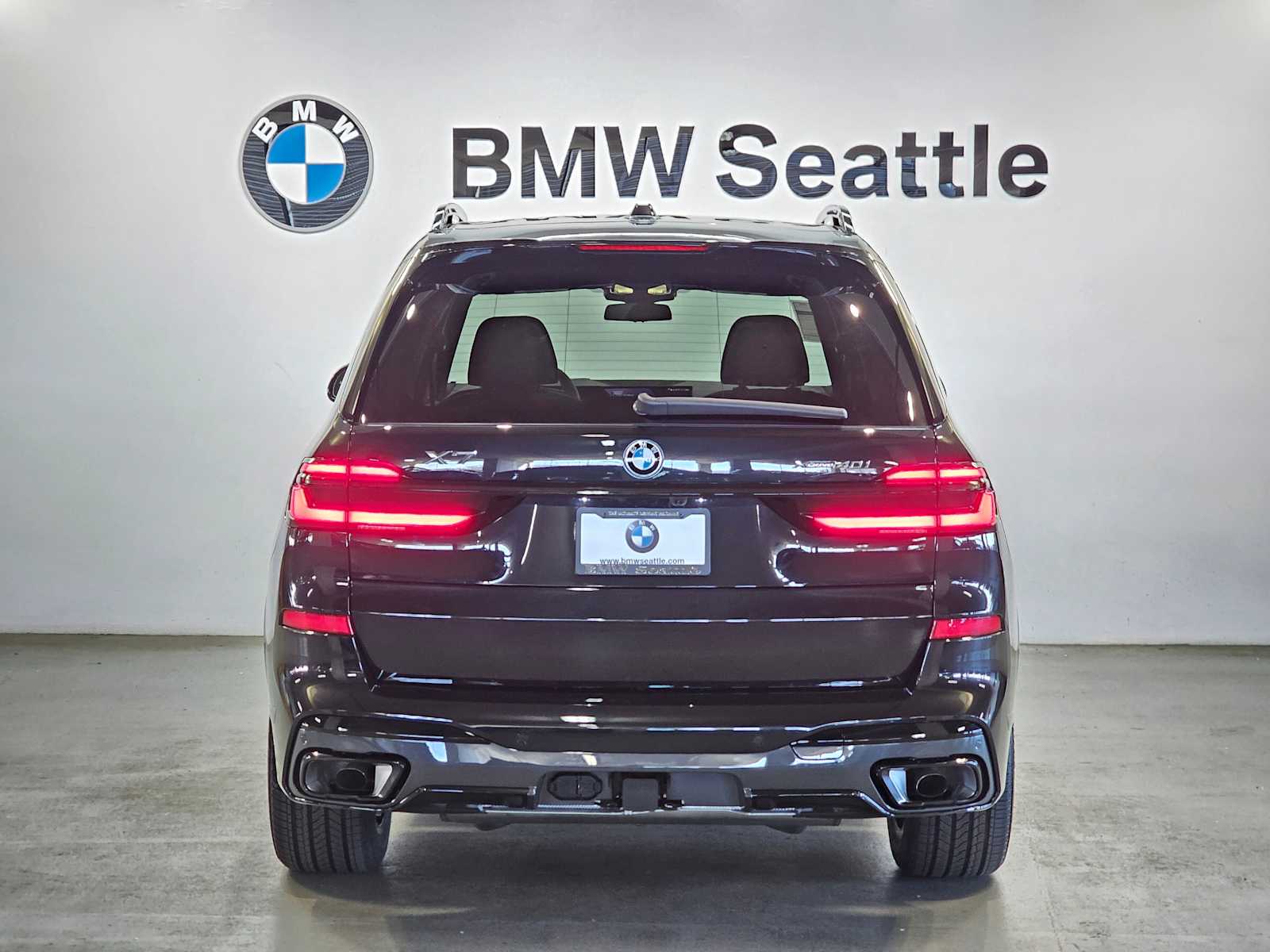 Thumbnail: 2026 BMW X7 - 5