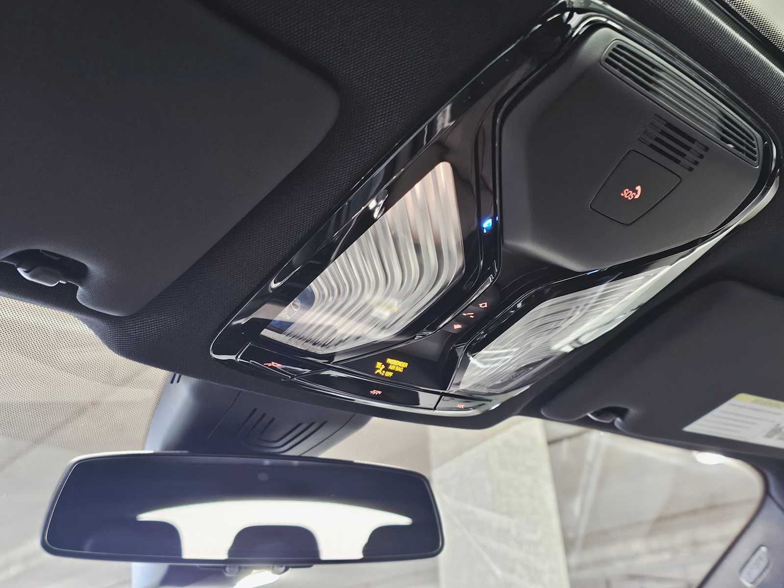 Thumbnail: 2025 BMW i4 - 21