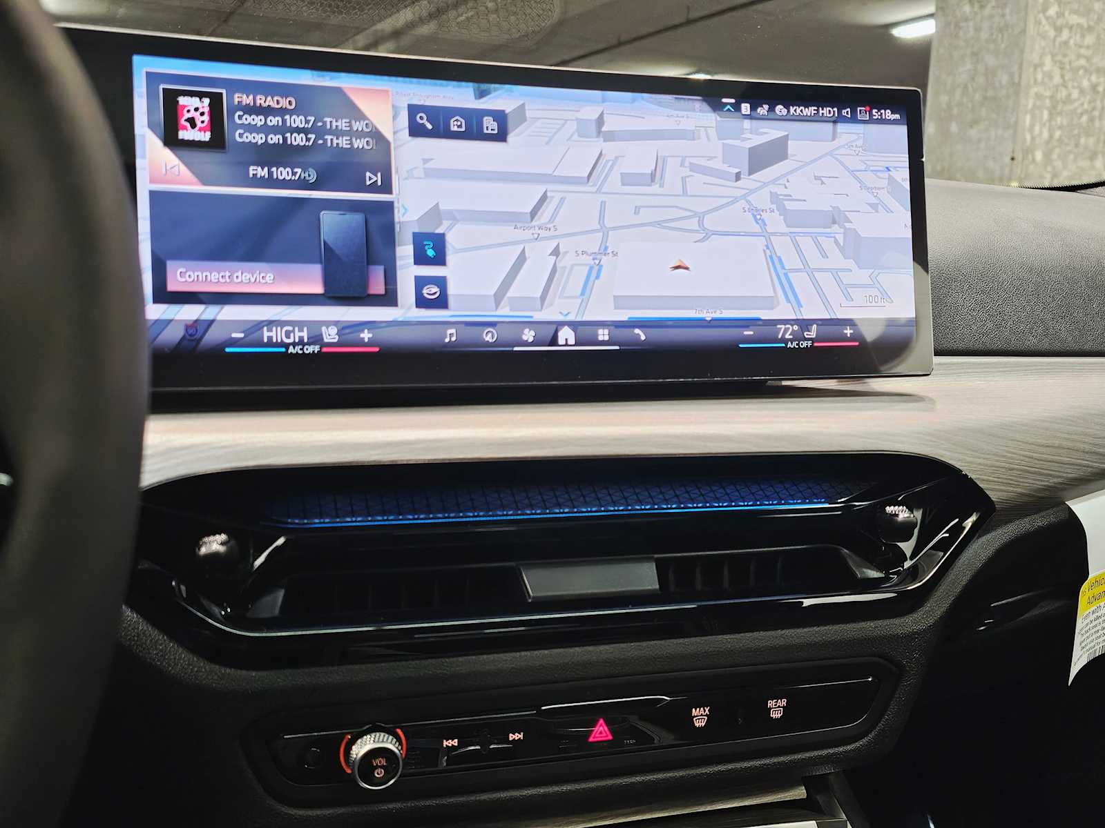 Thumbnail: 2025 BMW i4 - 16