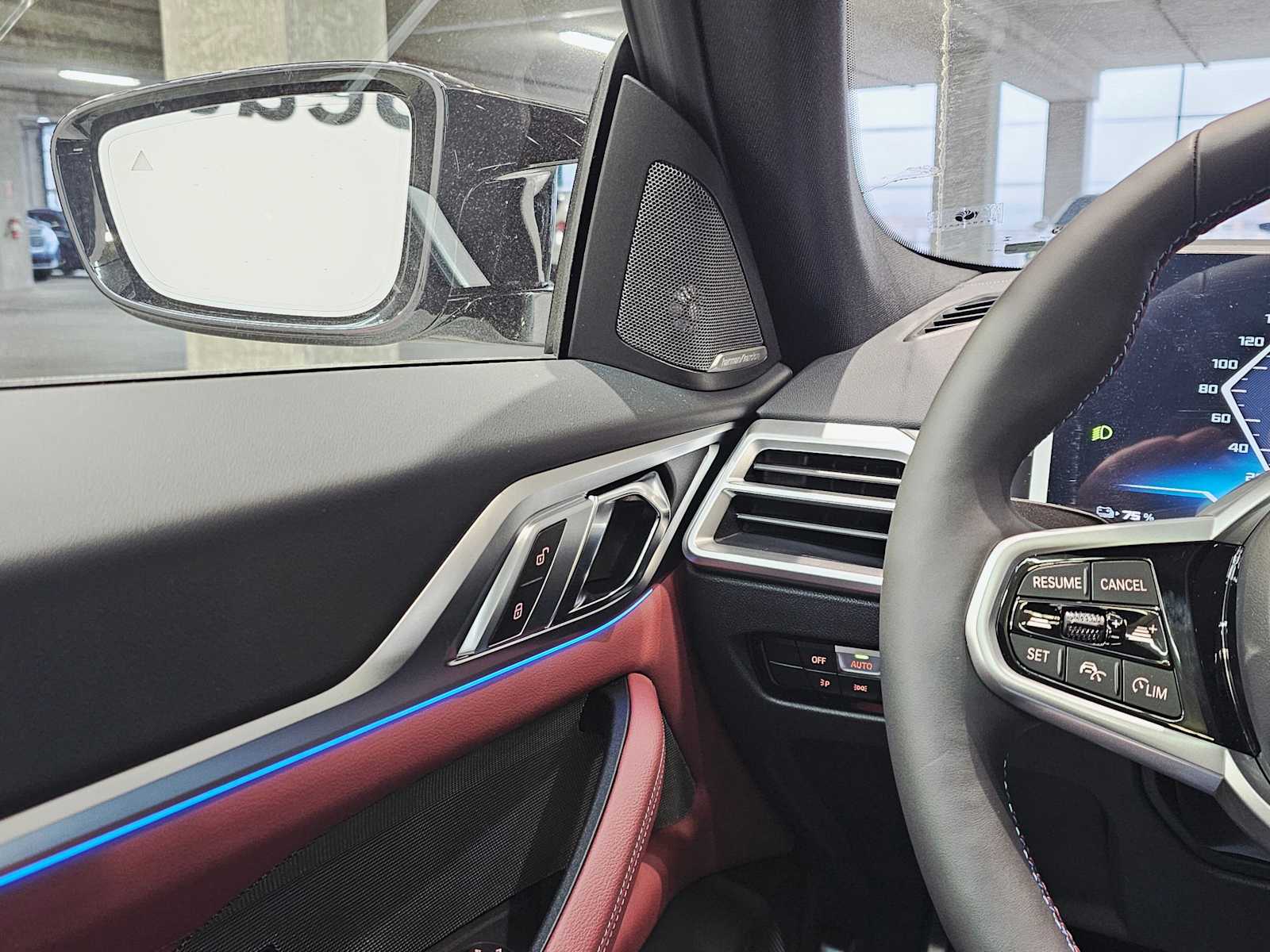 Thumbnail: 2025 BMW i4 - 22