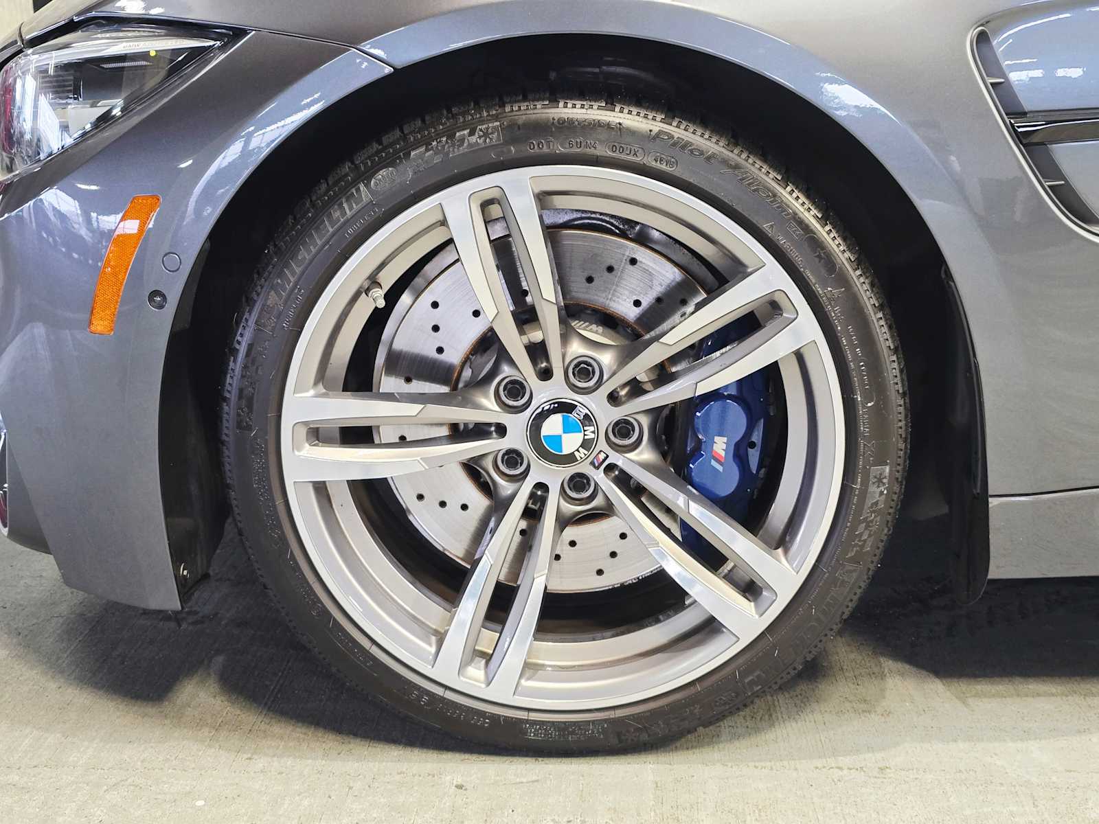 Thumbnail: 2018 BMW M3 - 8