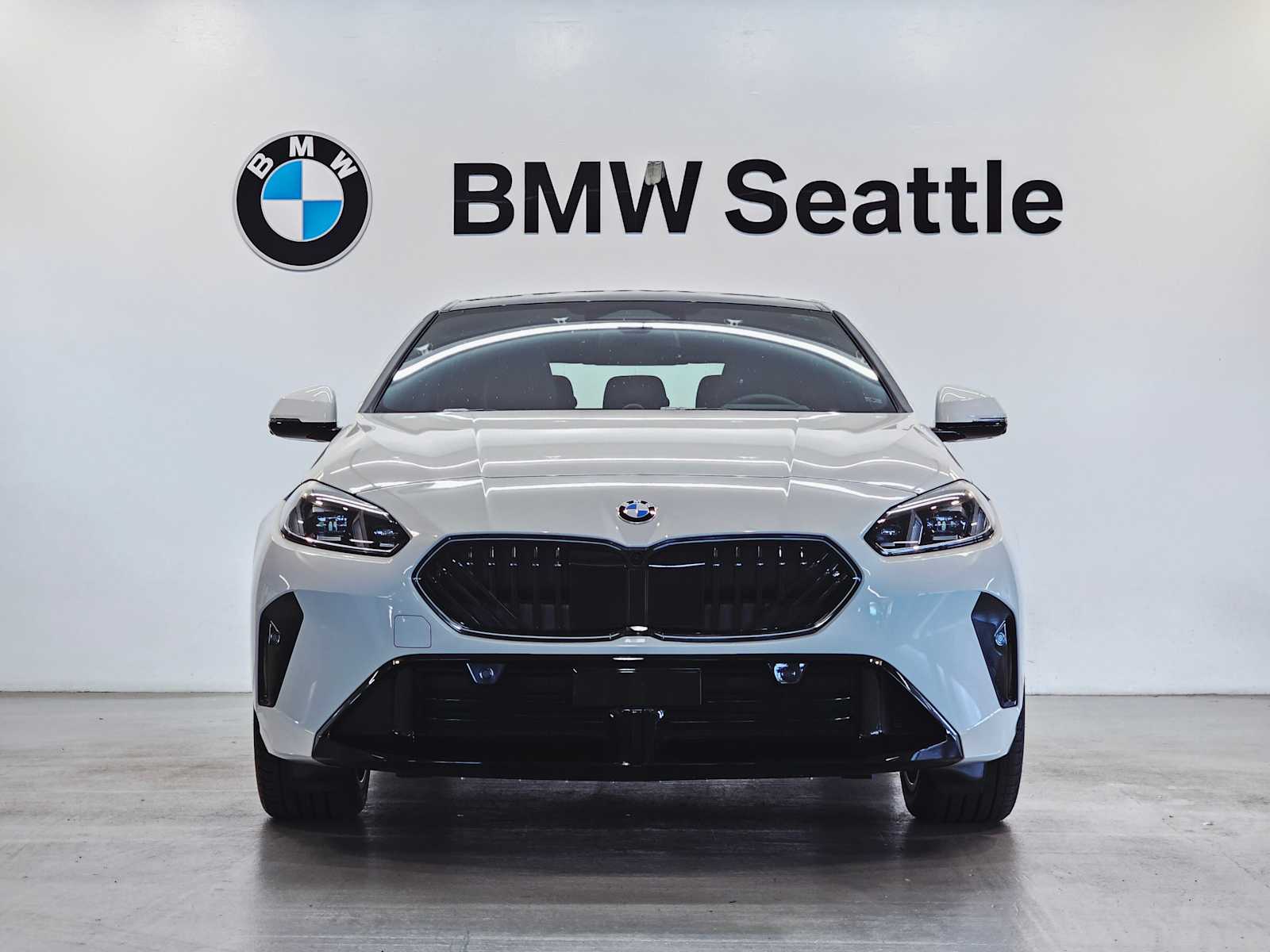 Thumbnail: 2025 BMW 2 Series - 6