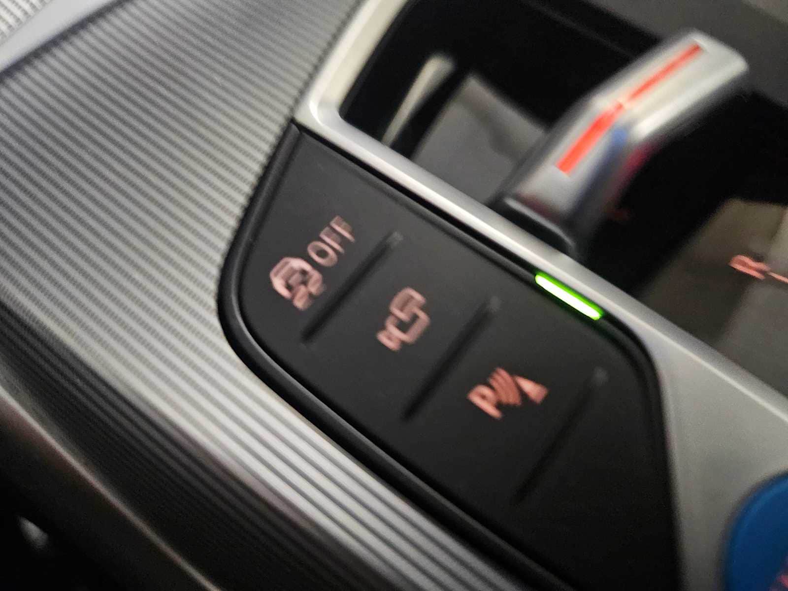 Thumbnail: 2023 BMW i4 - 23