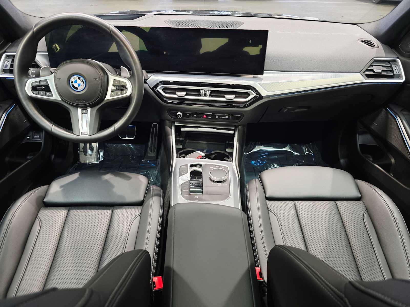 Thumbnail: 2023 BMW 3 Series - 10