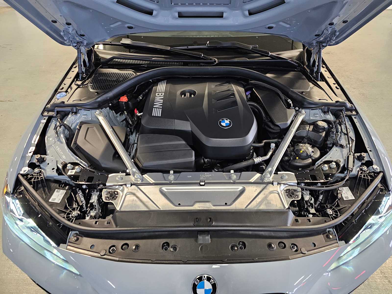 Thumbnail: 2026 BMW 4 Series - 9