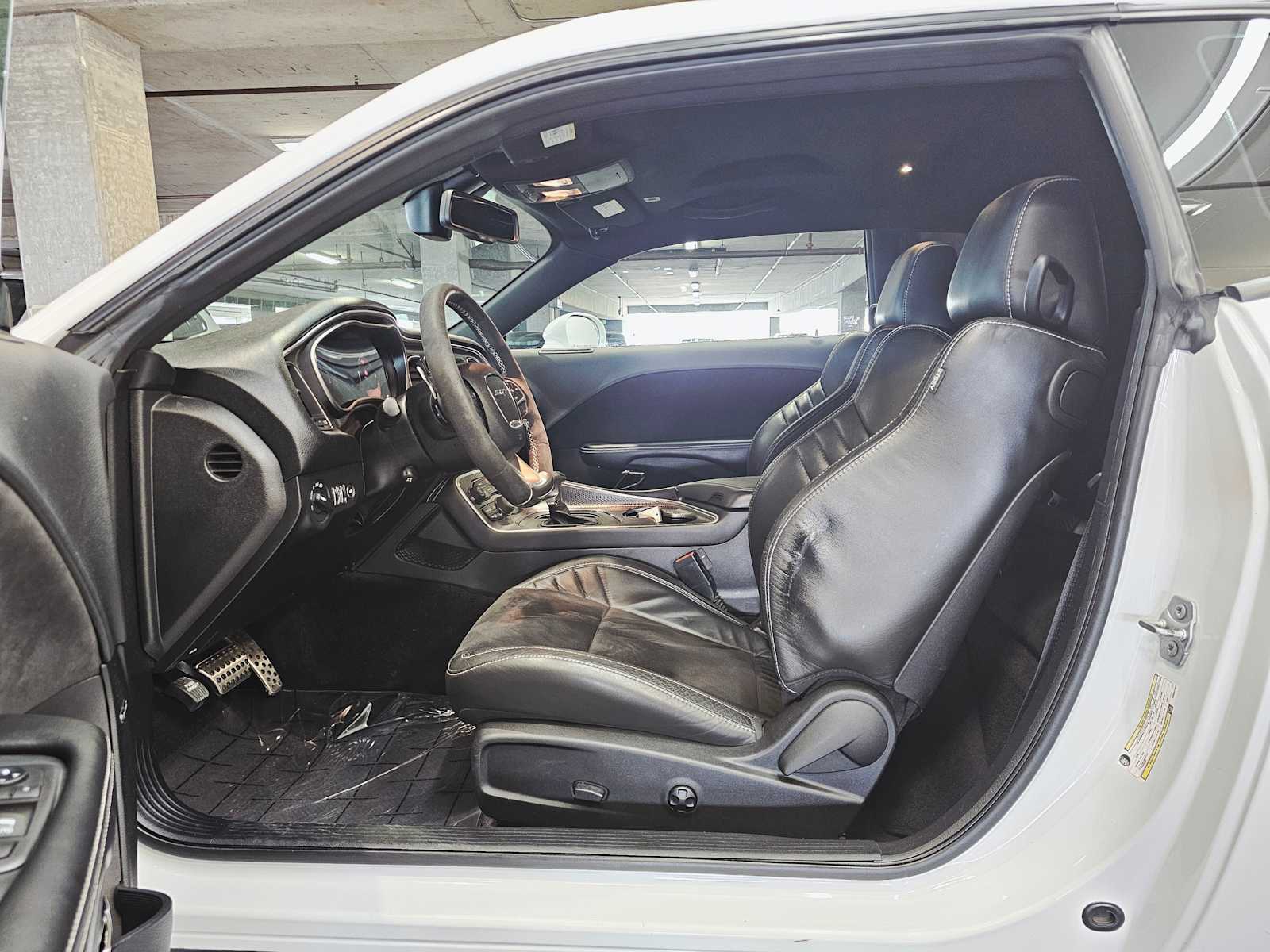 Thumbnail: 2019 Dodge Challenger - 23