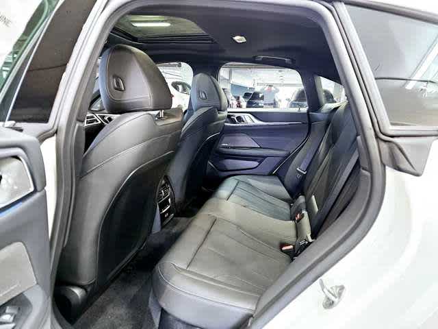 Thumbnail: 2025 BMW i4 - 26