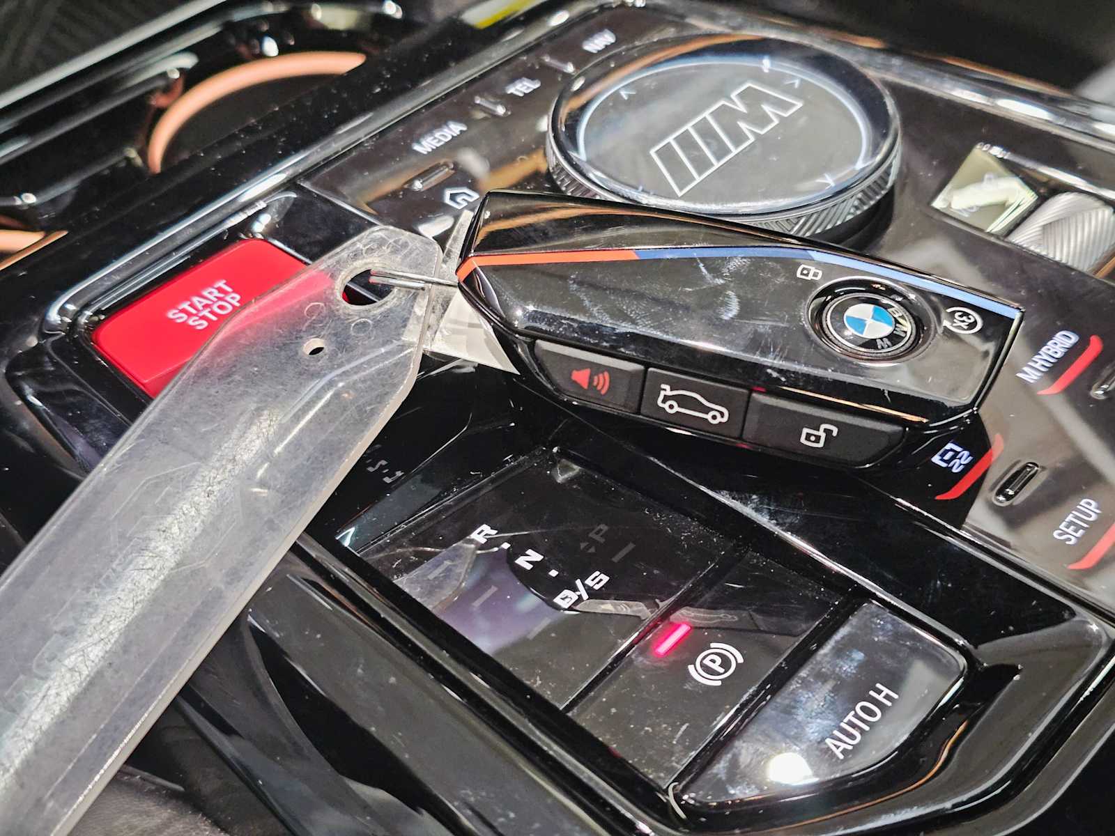 Thumbnail: 2026 BMW M5 - 30