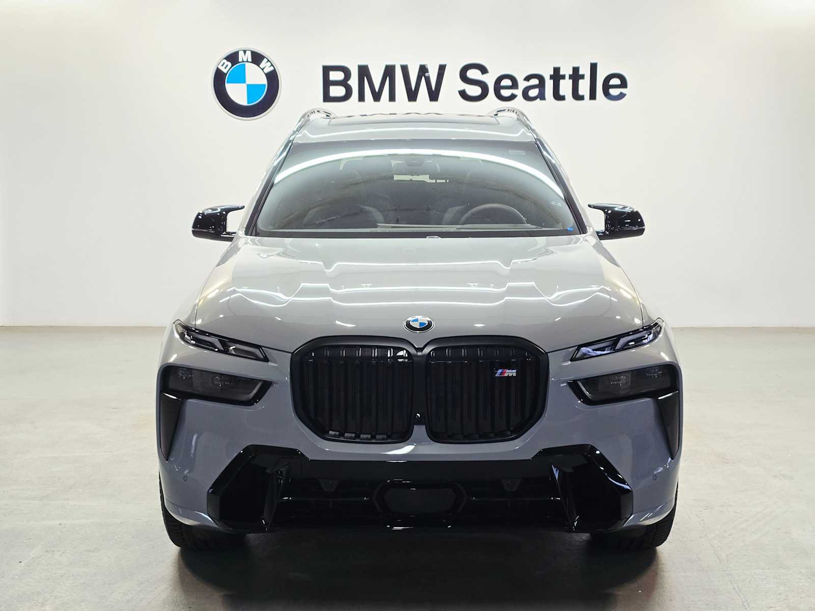 Thumbnail: 2026 BMW X7 - 6