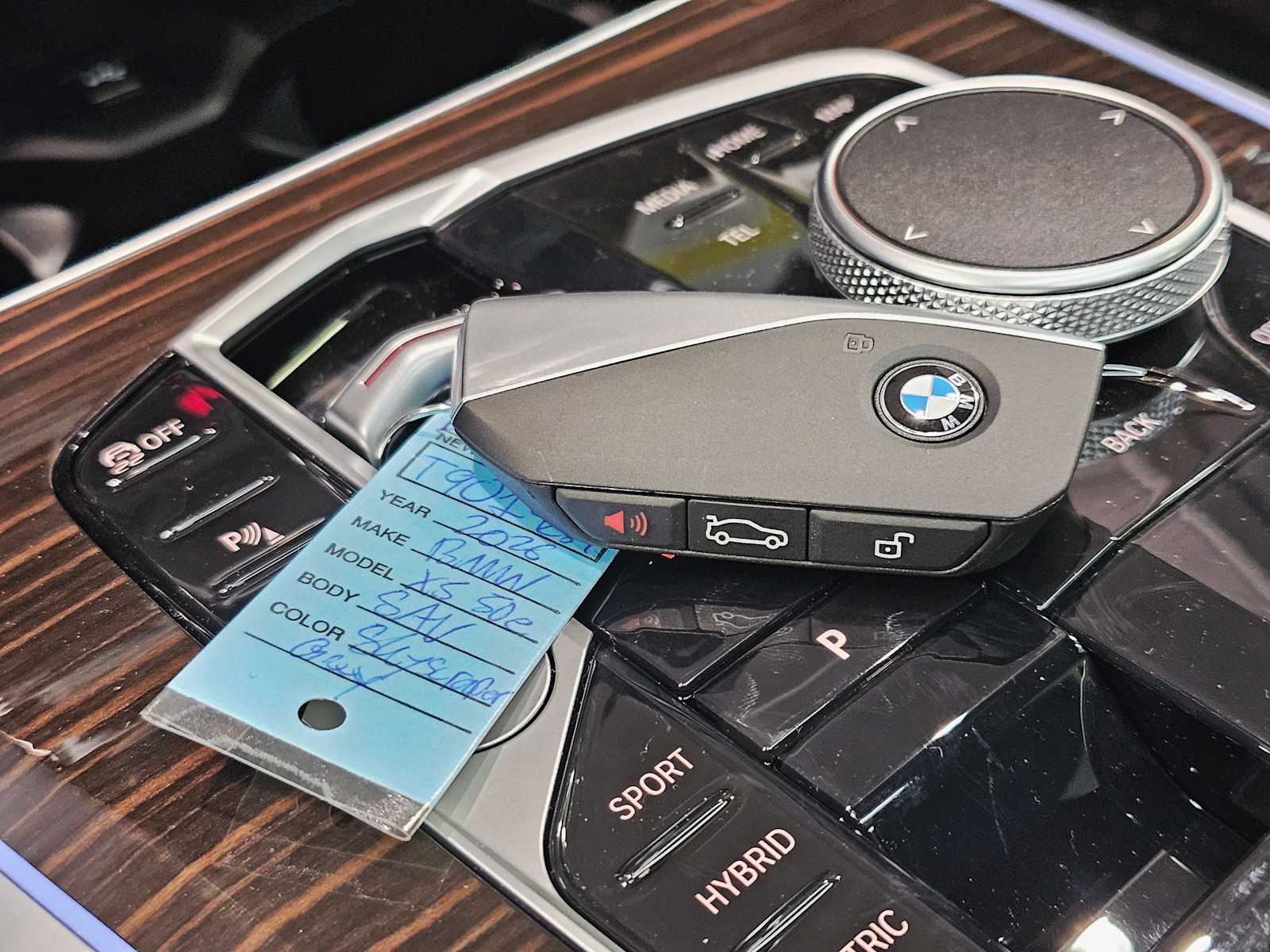 Thumbnail: 2026 BMW X5 - 30