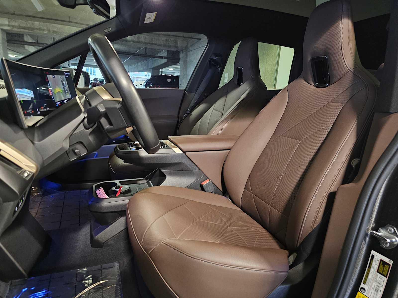 Thumbnail: 2024 BMW iX - 29