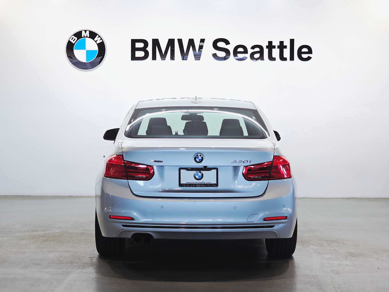 Thumbnail: 2017 BMW 3 Series - 5