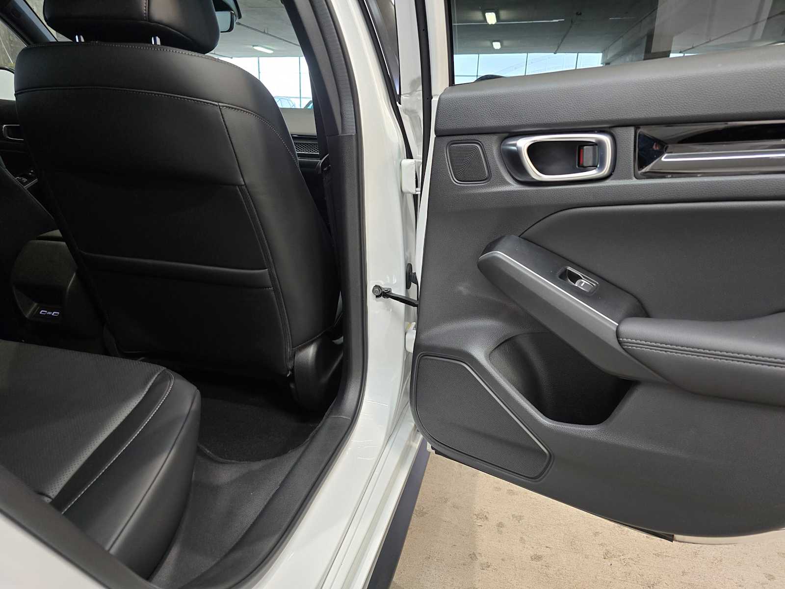 Thumbnail: 2024 Honda Civic - 30