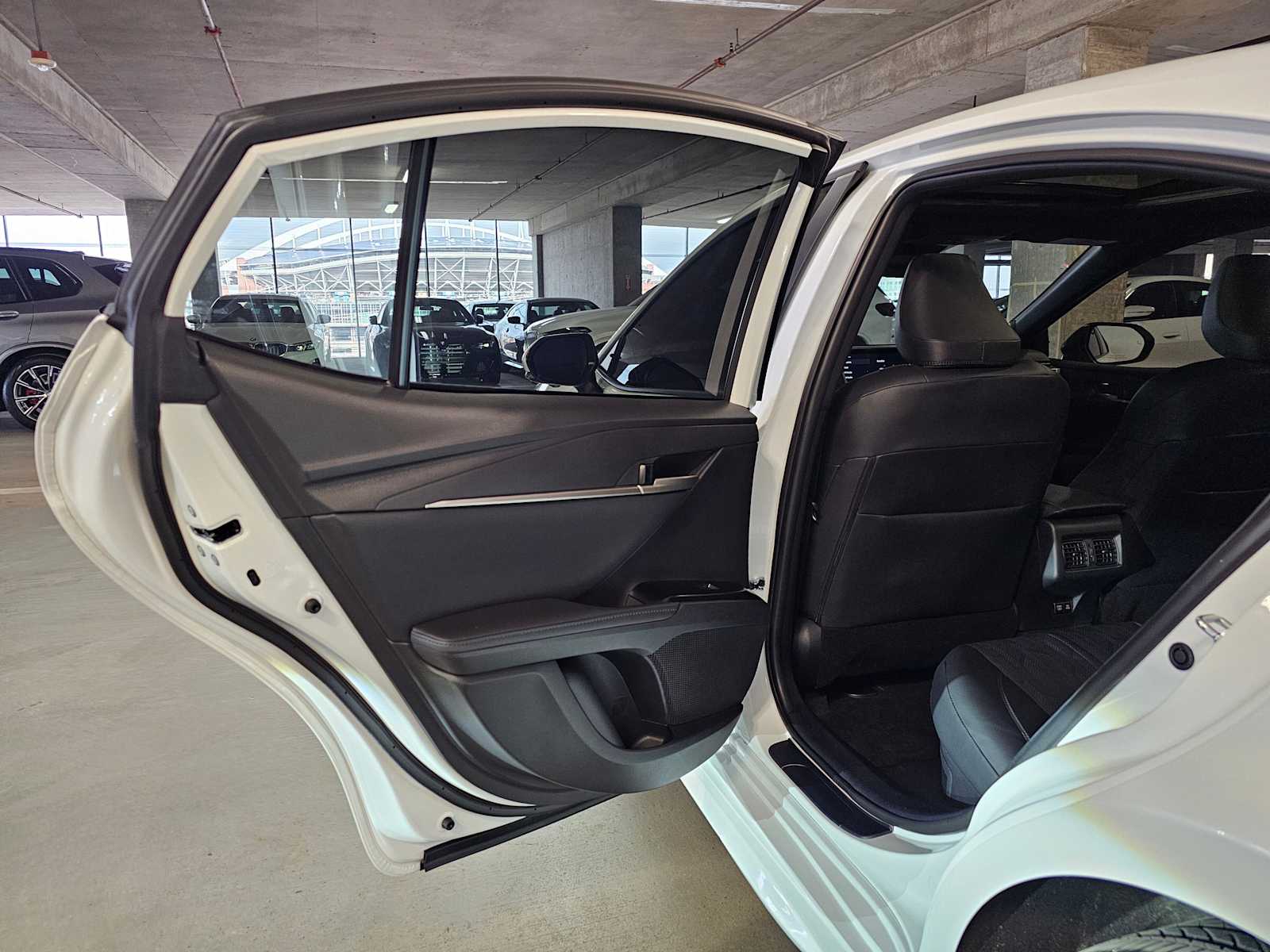 Thumbnail: 2025 Toyota Camry - 30