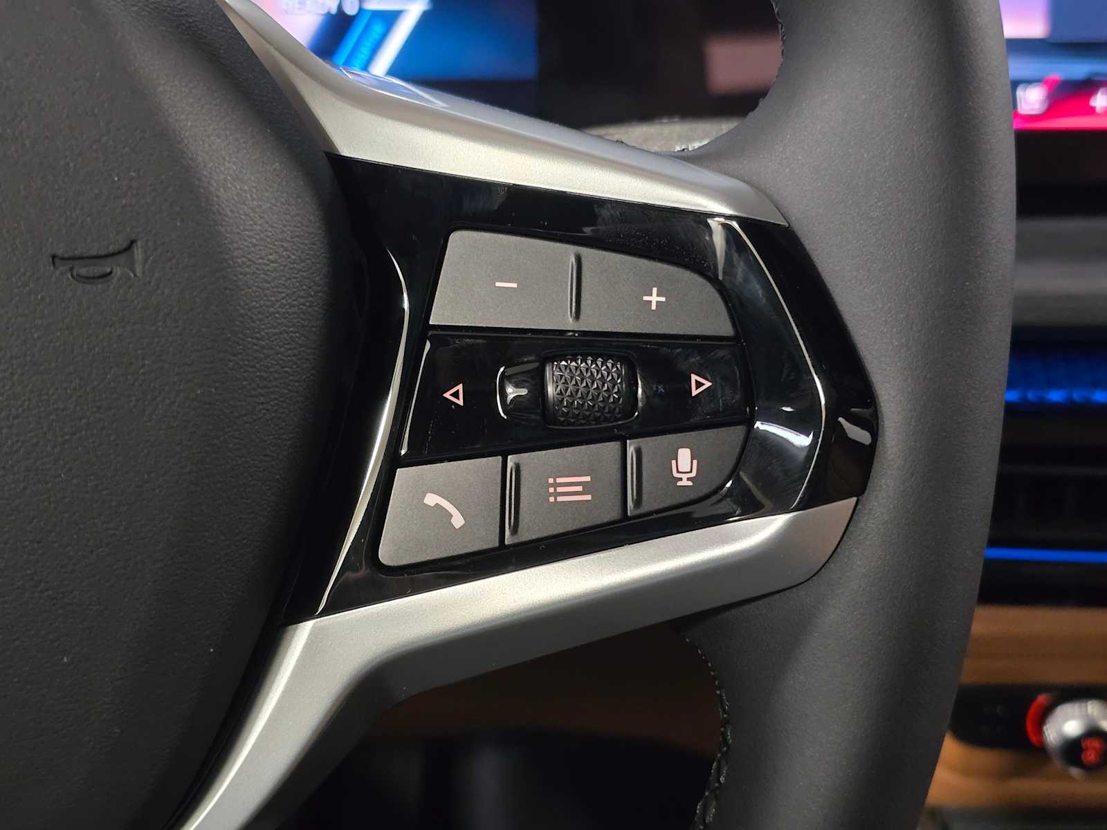 Thumbnail: 2025 BMW i4 - 19