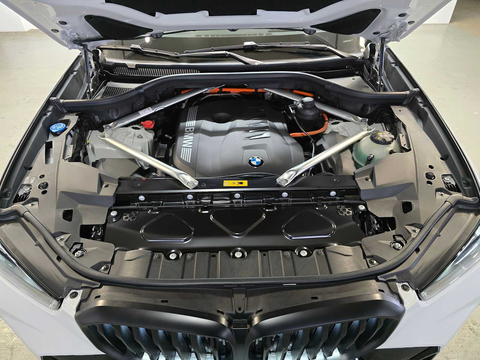 Thumbnail: 2026 BMW X5 - 9