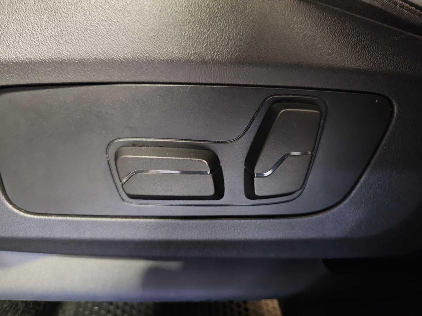 Thumbnail: 2023 BMW X1 - 28