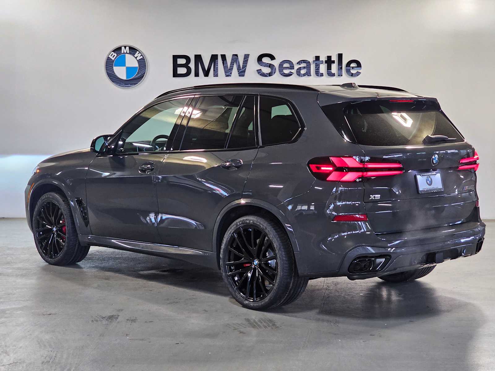 Thumbnail: 2026 BMW X5 - 4