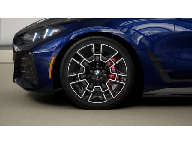 Thumbnail: 2026 BMW i4 - 7