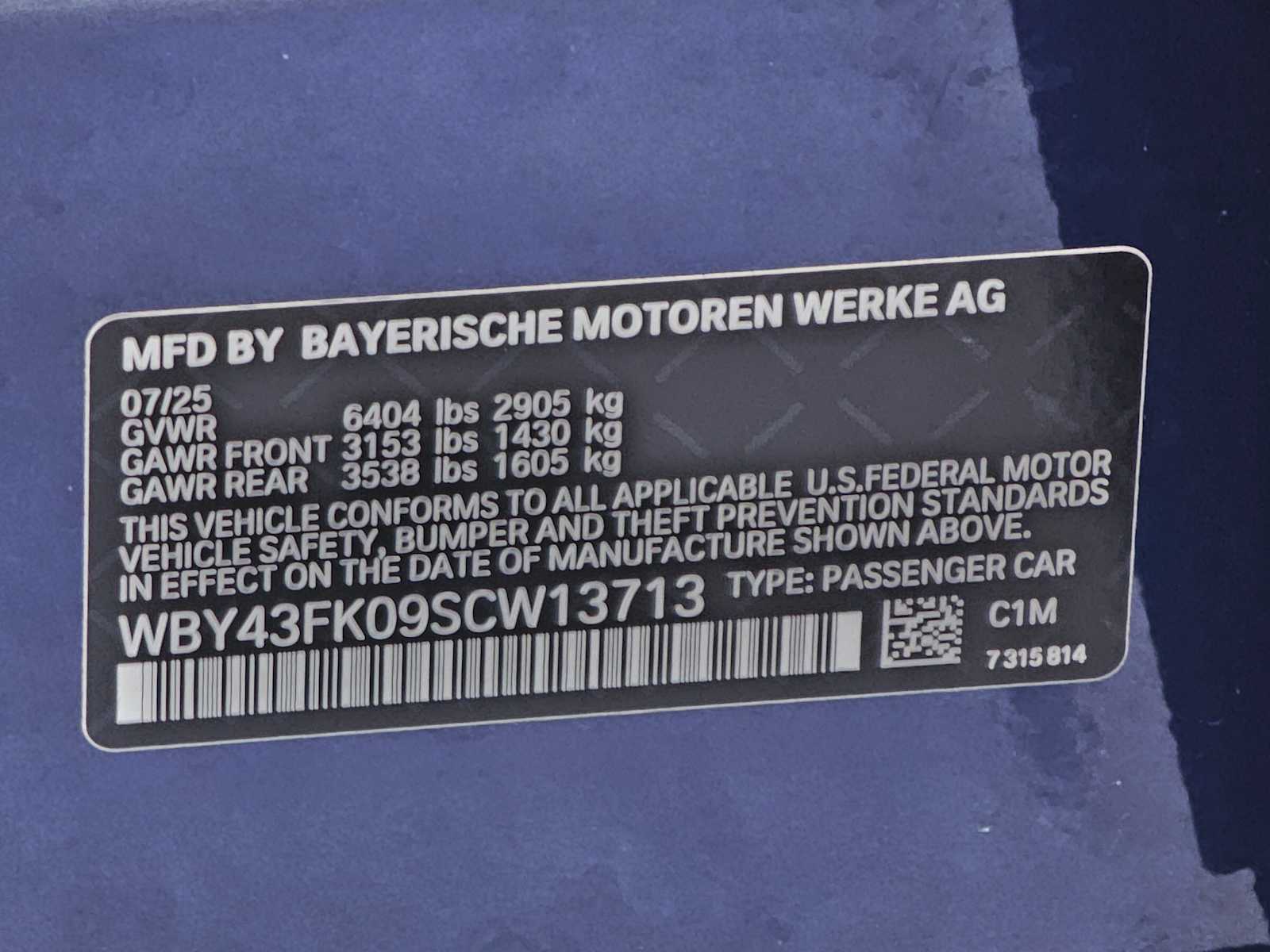 Thumbnail: 2025 BMW i5 - 29