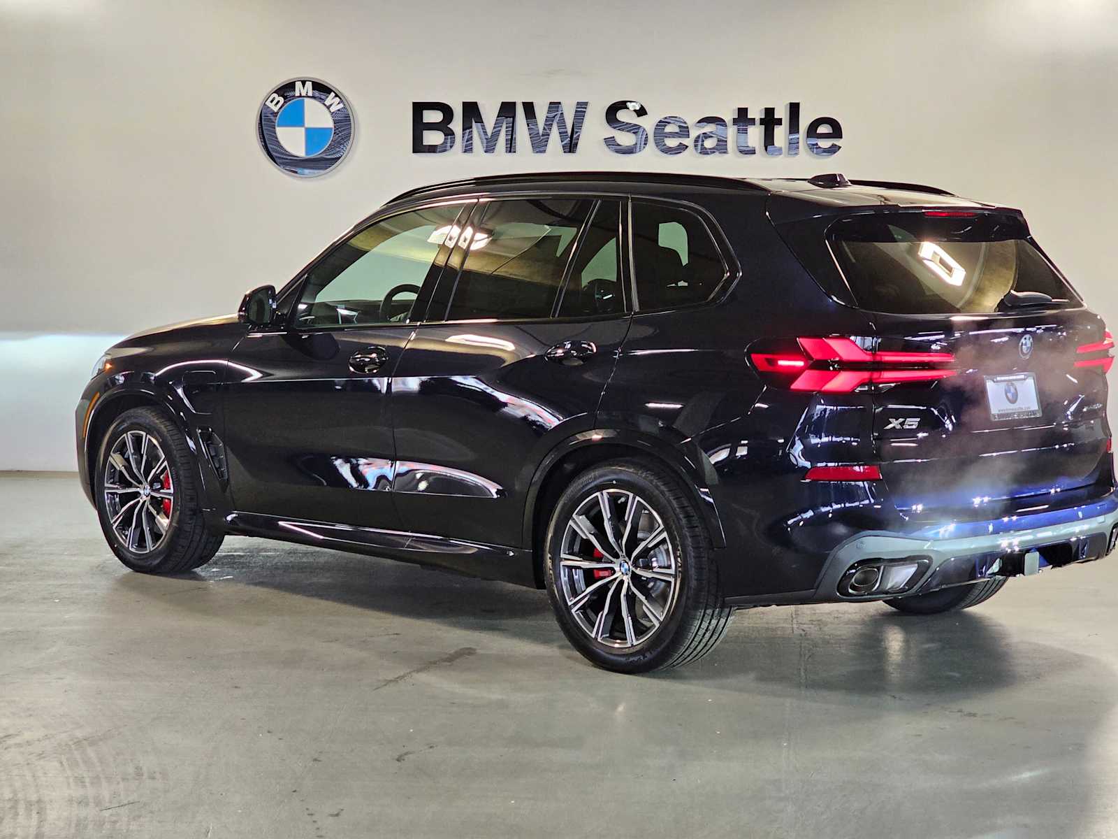 Thumbnail: 2026 BMW X5 - 4