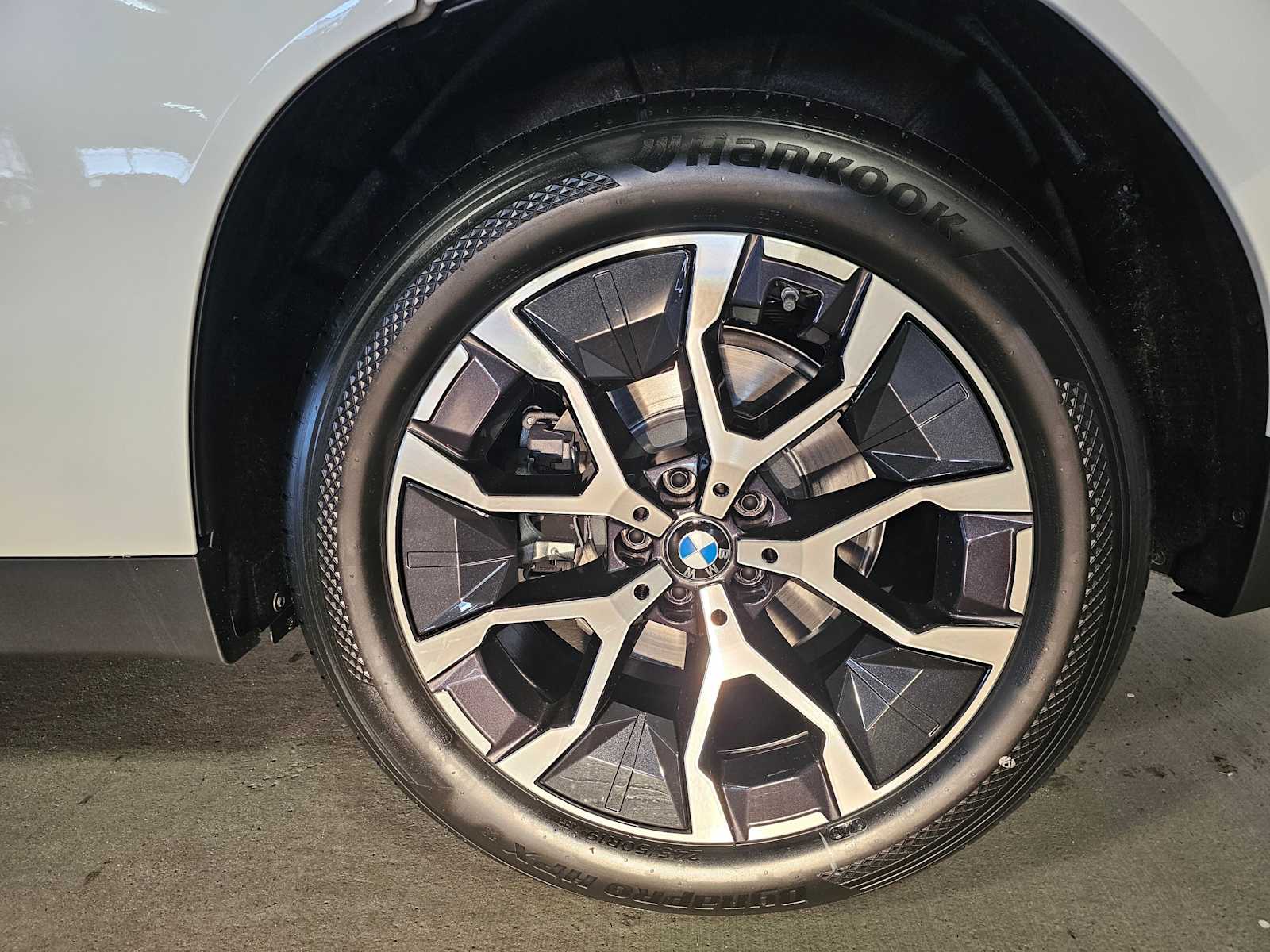 Thumbnail: 2026 BMW X3 - 8