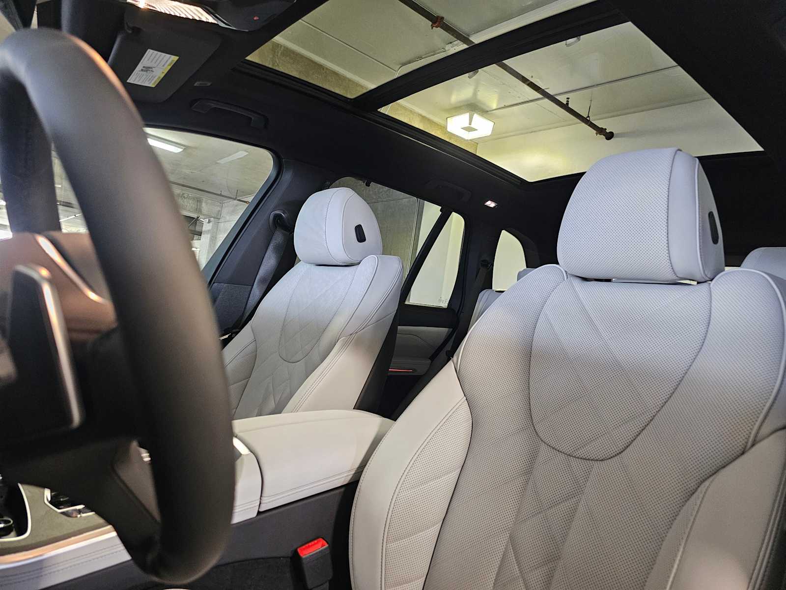 Thumbnail: 2026 BMW X5 - 35