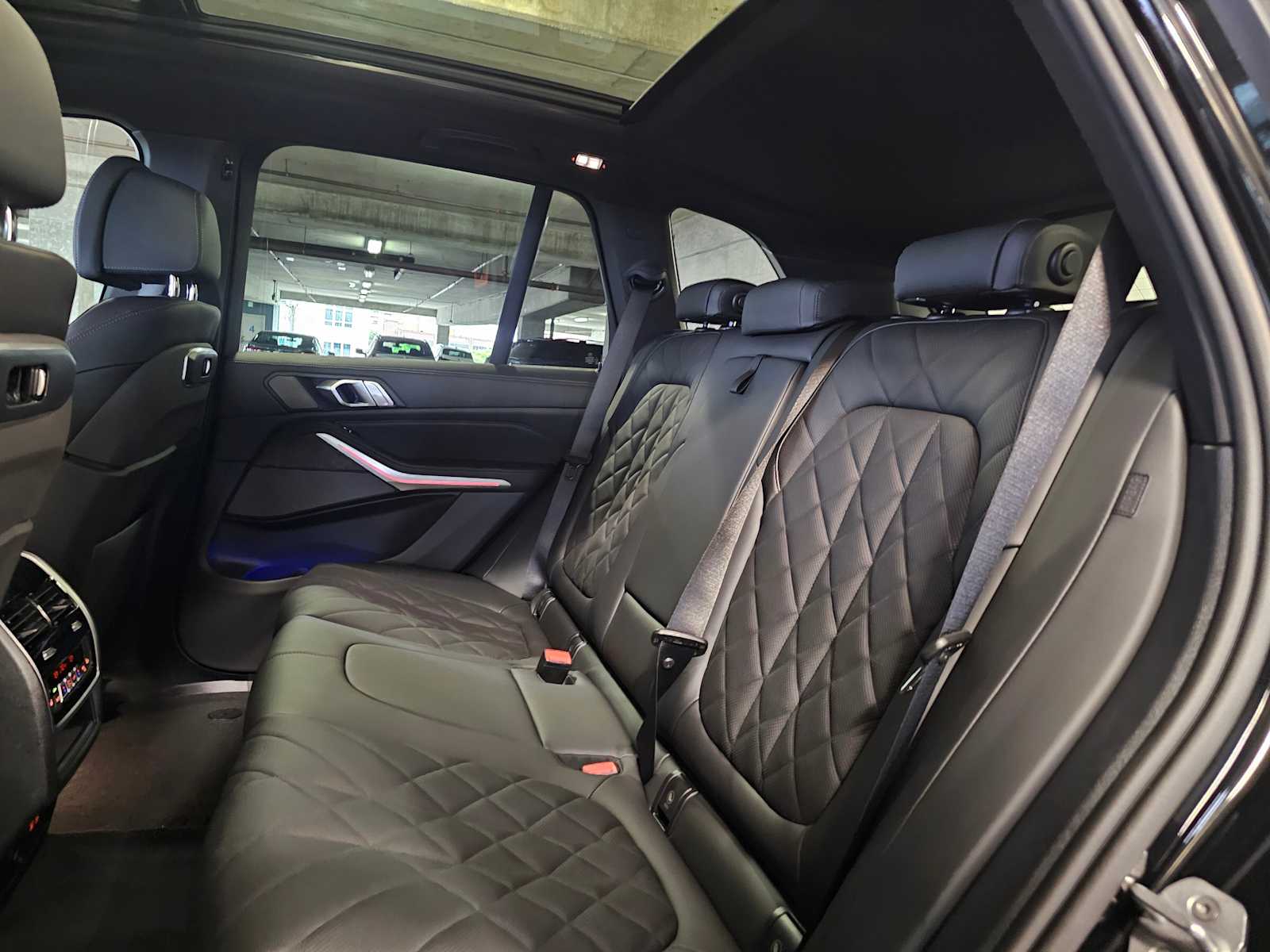 Thumbnail: 2026 BMW X5 - 35