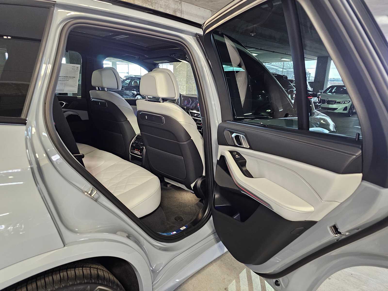 Thumbnail: 2026 BMW X5 - 39