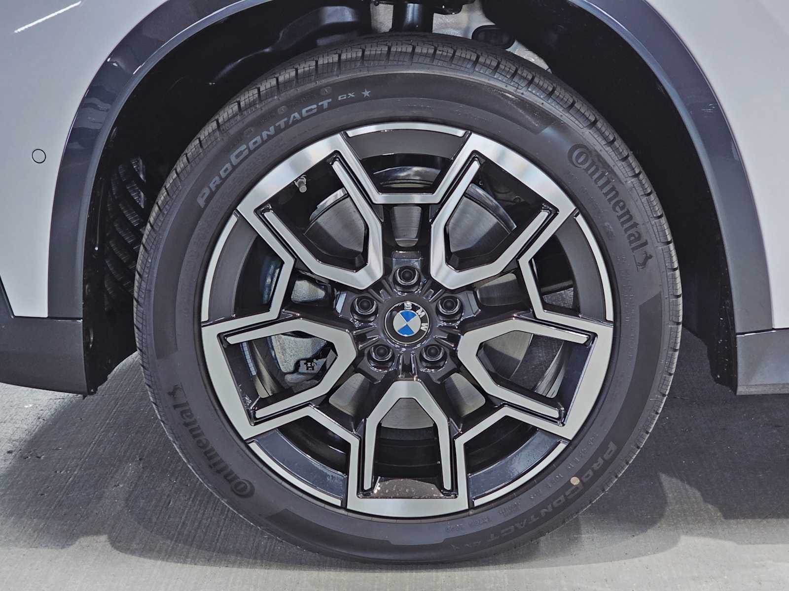 Thumbnail: 2026 BMW X1 - 8