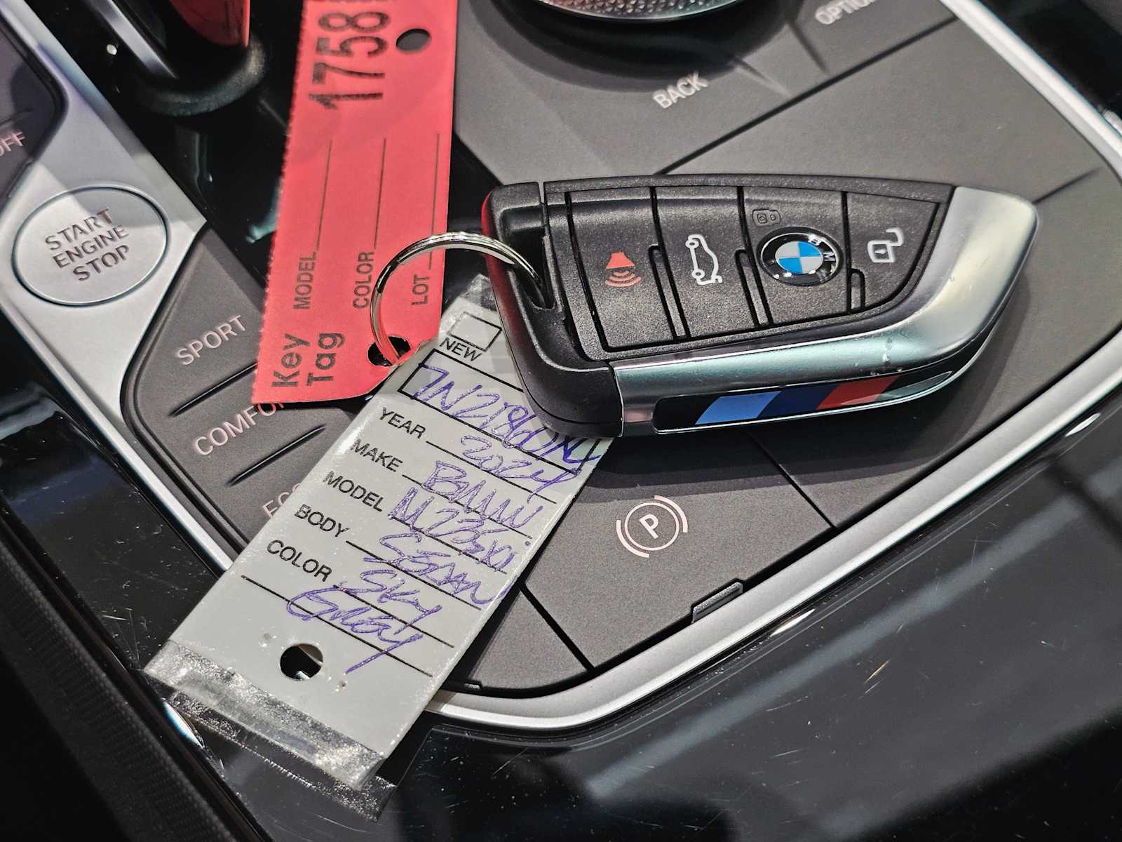 Thumbnail: 2024 BMW 2 Series - 30