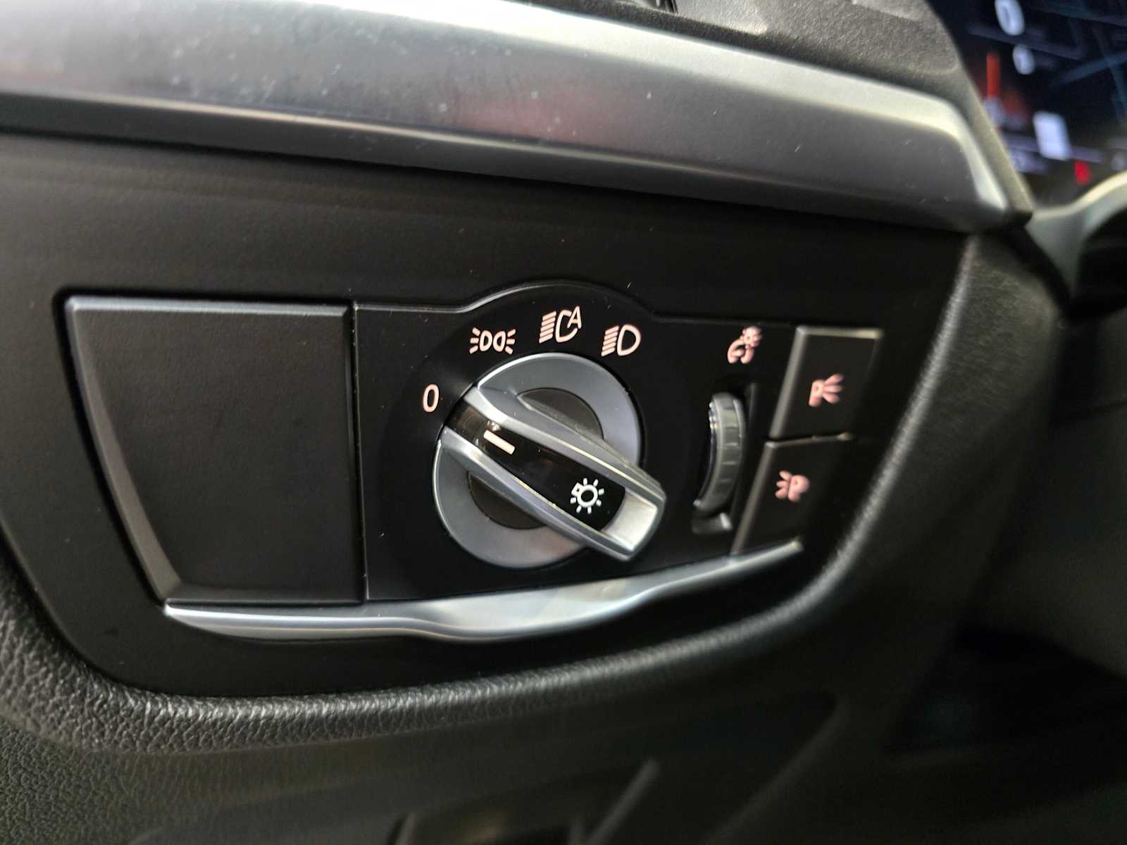 Thumbnail: 2022 BMW X3 - 21