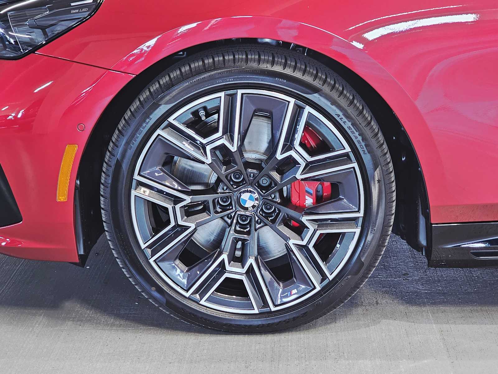 Thumbnail: 2025 BMW i5 - 8