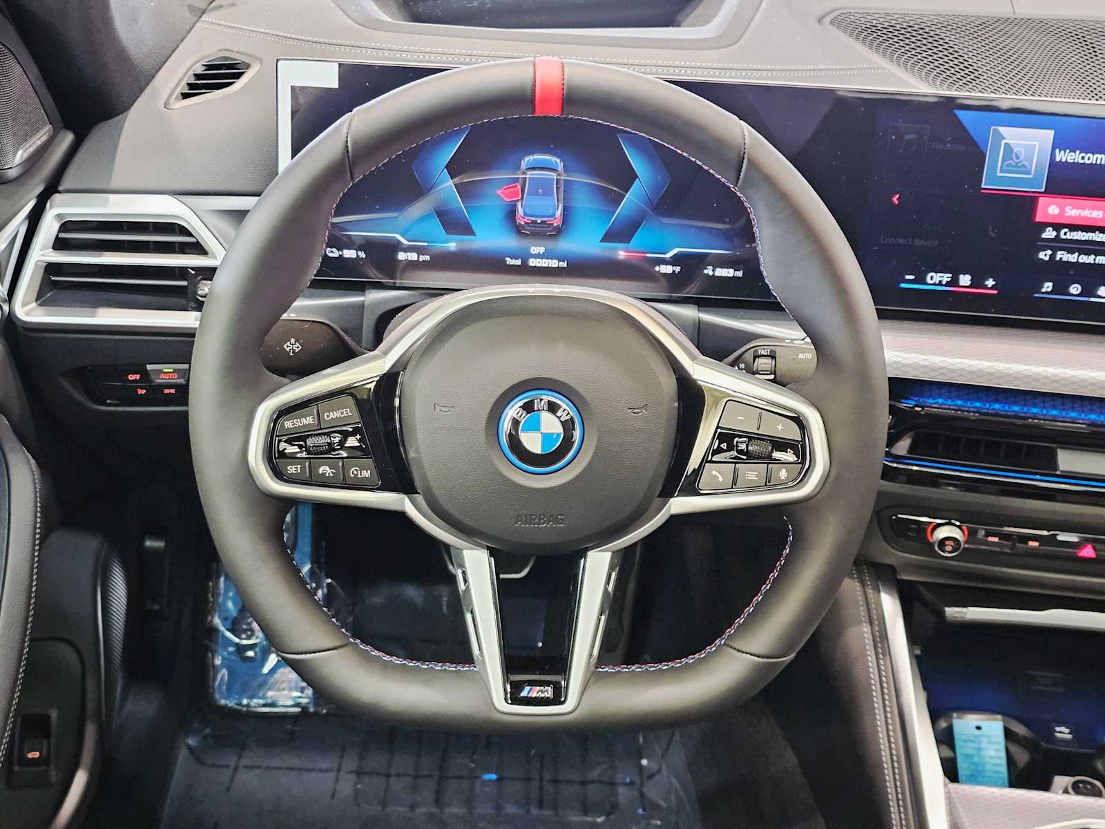 Thumbnail: 2025 BMW i4 - 11