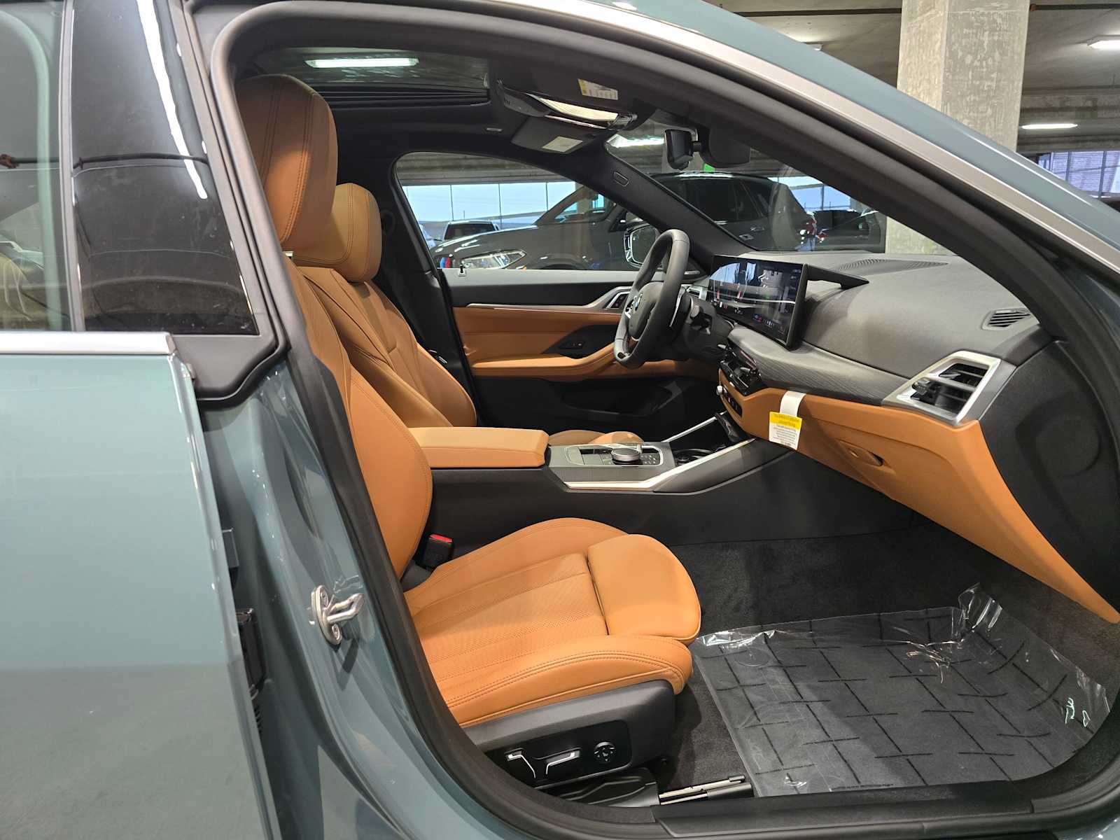 Thumbnail: 2026 BMW 4 Series - 31