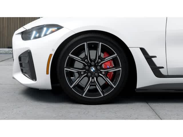 Thumbnail: 2025 BMW i4 - 7