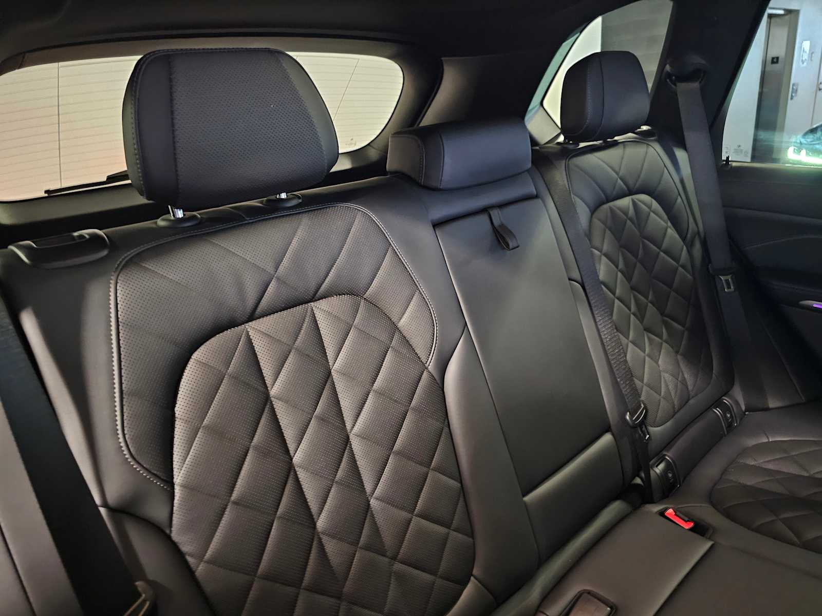 Thumbnail: 2023 BMW X5 - 42