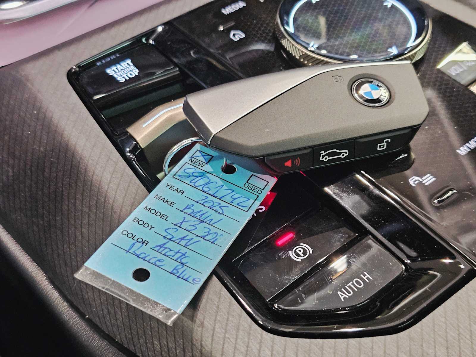 Thumbnail: 2025 BMW X3 - 30