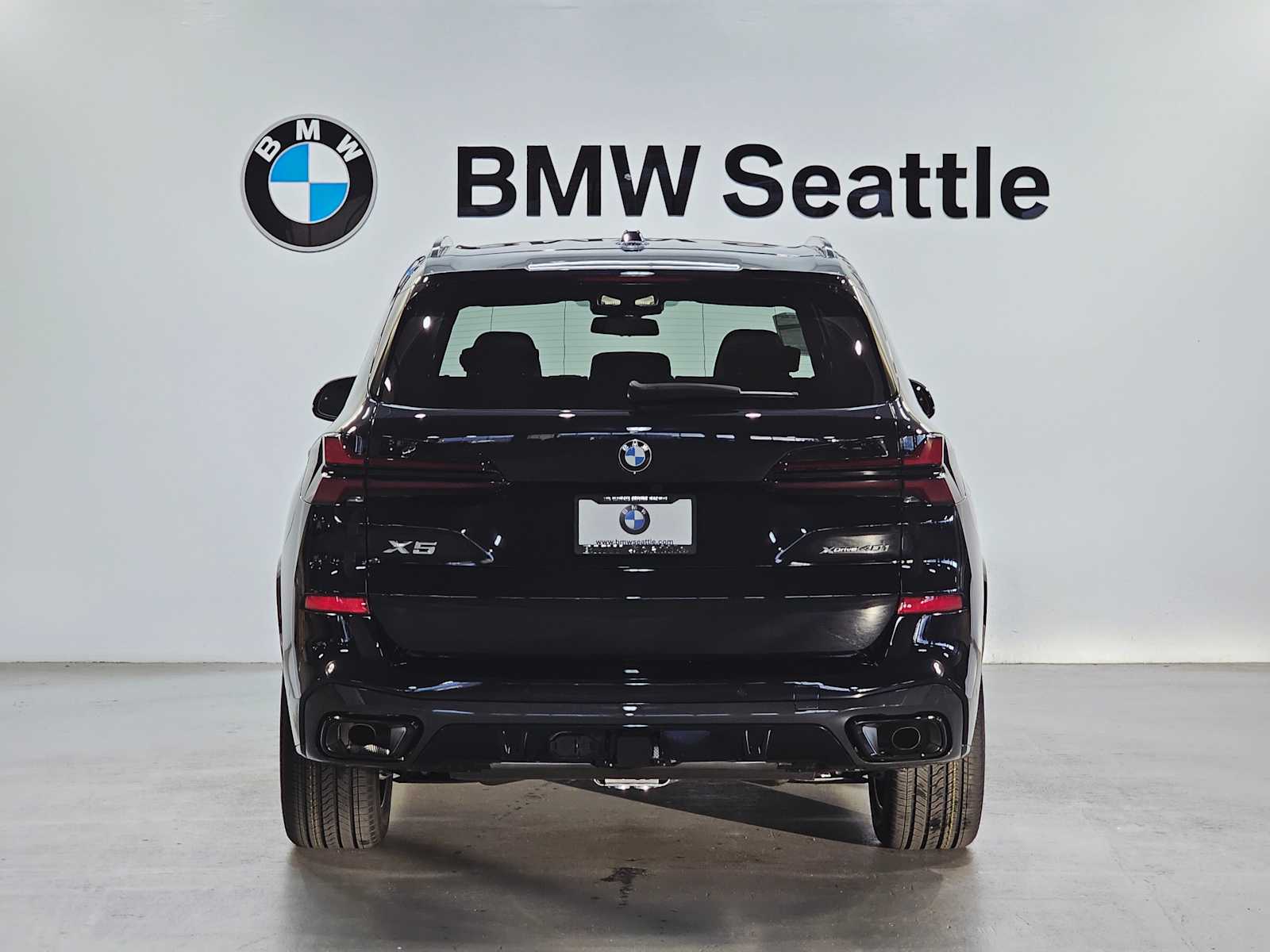 Thumbnail: 2026 BMW X5 - 5