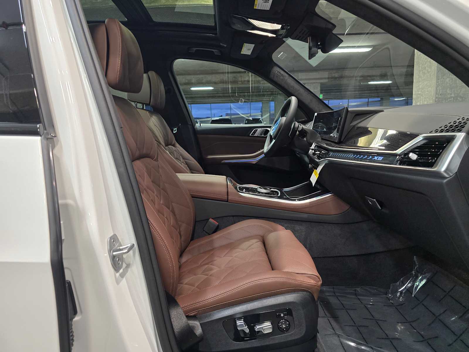 Thumbnail: 2026 BMW X5 - 30