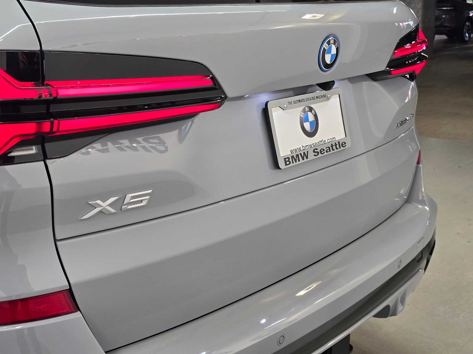 Thumbnail: 2026 BMW X5 - 7