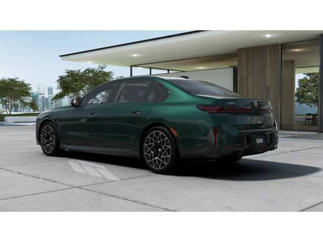 Thumbnail: 2027 BMW 7 Series - 2