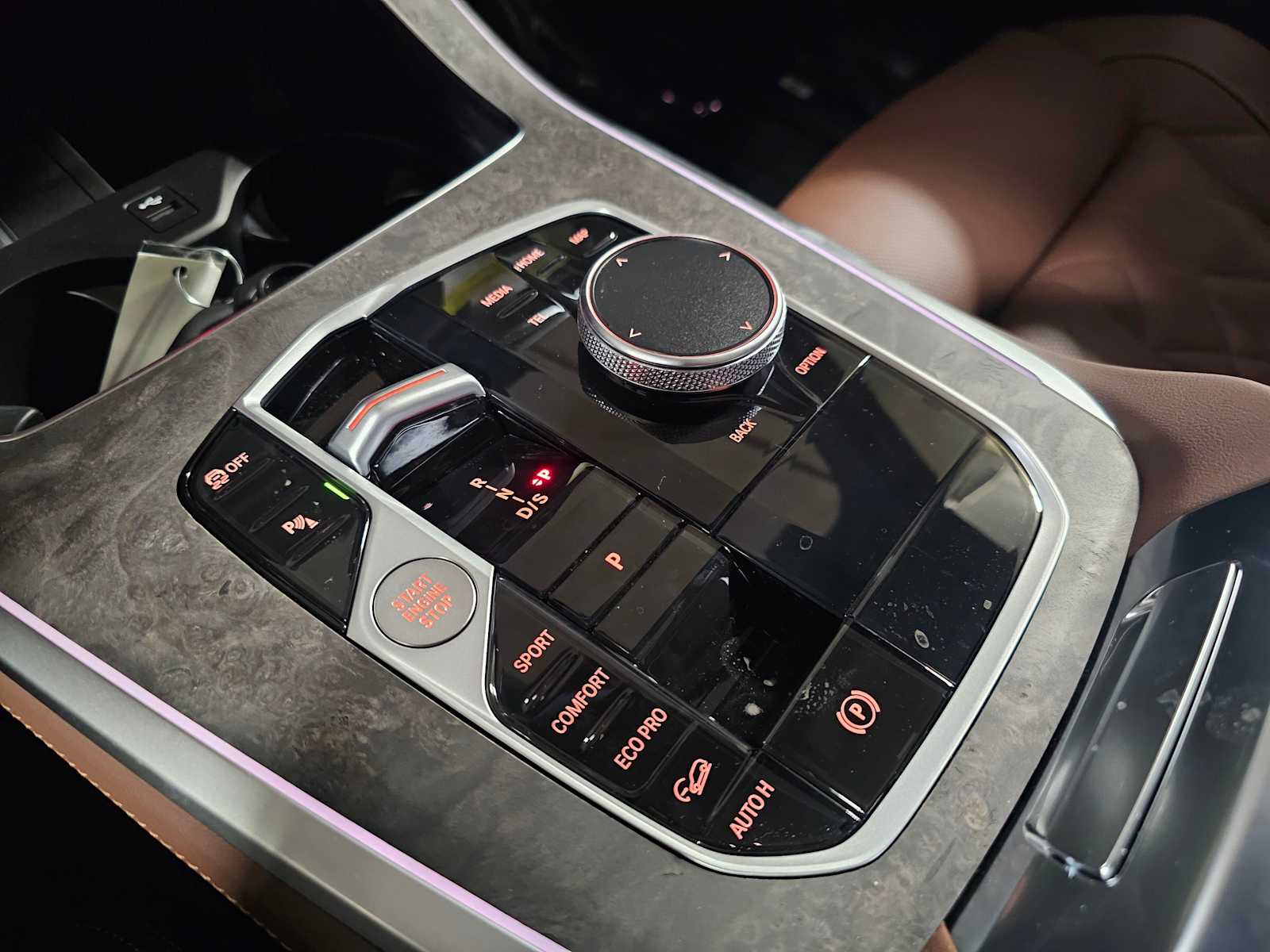Thumbnail: 2026 BMW X5 - 21