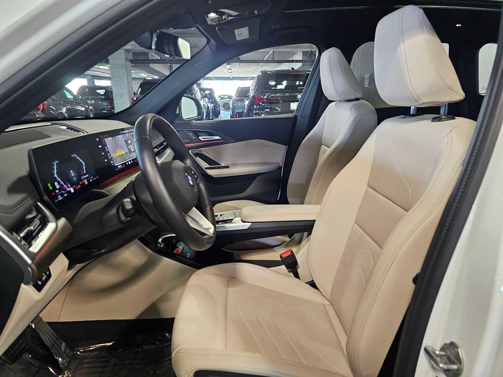 Thumbnail: 2025 BMW X1 - 31