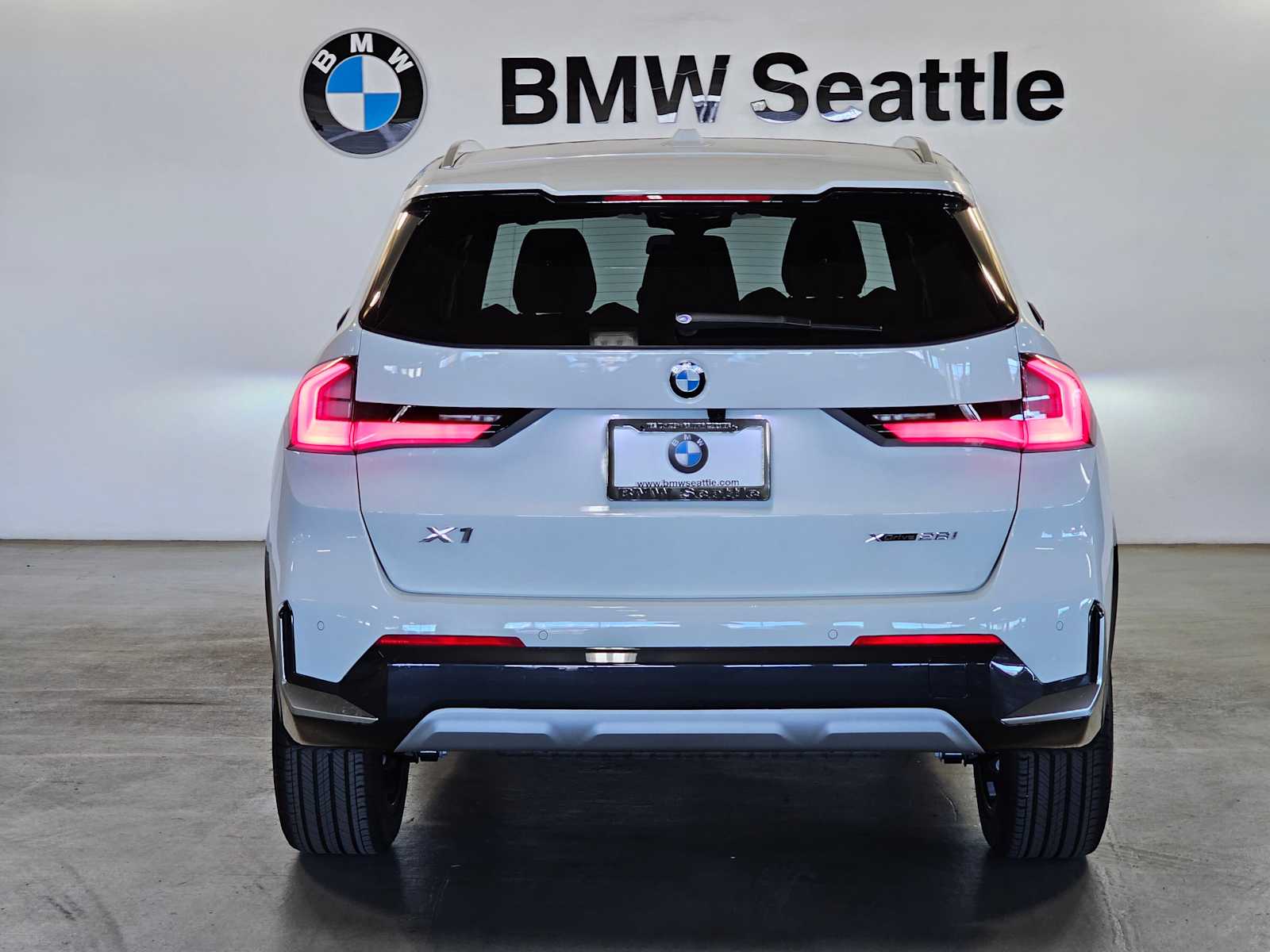 Thumbnail: 2026 BMW X1 - 5