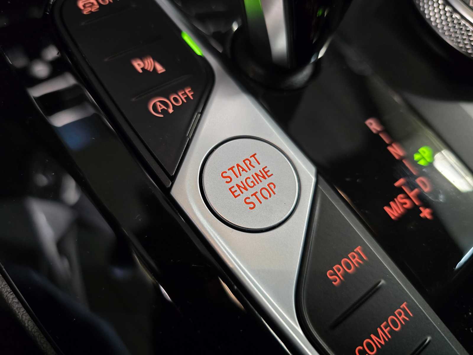 Thumbnail: 2022 BMW X3 - 23