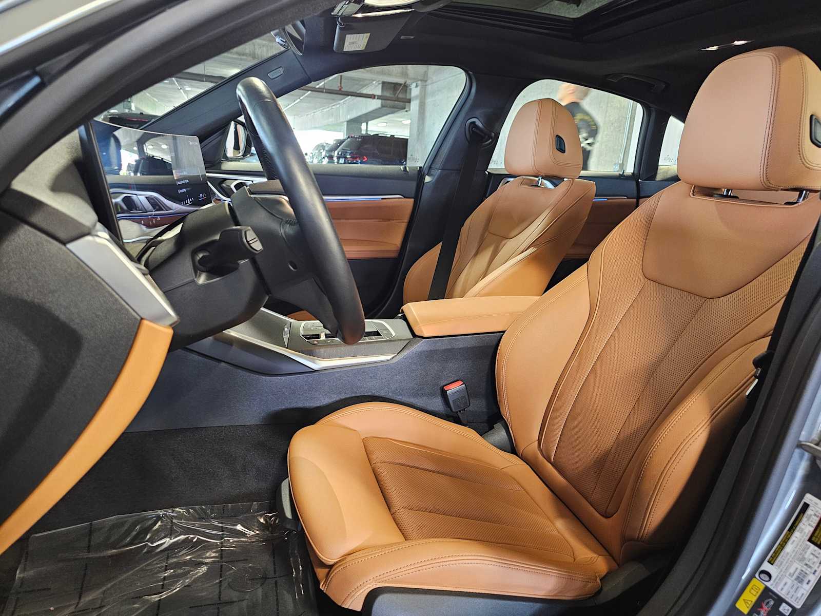 Thumbnail: 2024 BMW i4 - 31