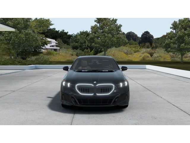 Thumbnail: 2027 BMW 5 Series - 3
